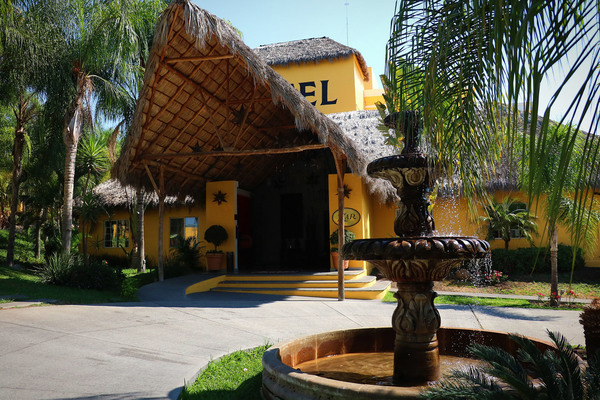 Imagen Hotel Zar Colima 2